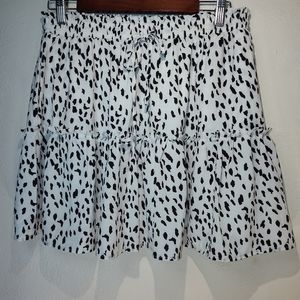 Princess Polly Tiered Black and White Print Skirt Size 10